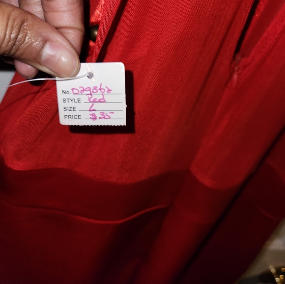 Dress - Picture 3 of 3